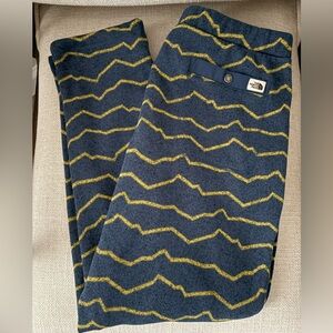 Men’s The North Face Fleece Pants Size Large